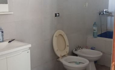 Galpón más departamento de 3 dormitorios en venta Concordia