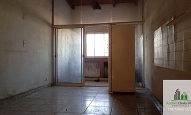 Galpón más departamento de 3 dormitorios en venta Concordia