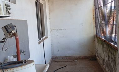 Galpón más departamento de 3 dormitorios en venta Concordia