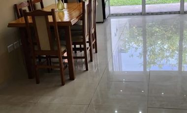 Casa de dos dormitorios en alquiler