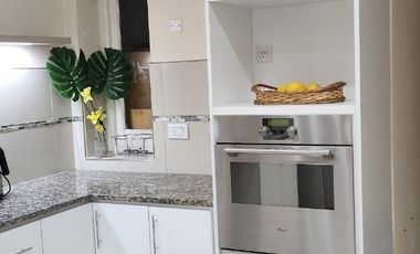 Casa de dos dormitorios en alquiler