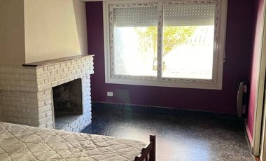 Casa de dos dormitorios en alquiler