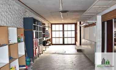 Casa en venta c/ cochera en Concordia