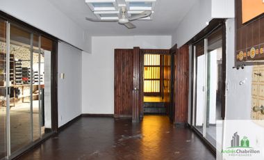Casa en venta c/ cochera en Concordia