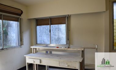 Casa en venta c/ cochera en Concordia