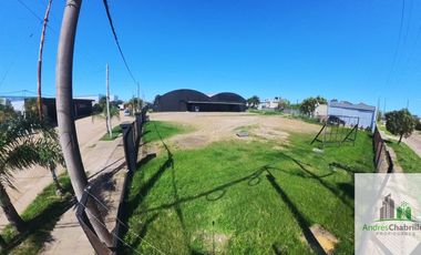 Excelente oportunidad de inversión en Concordia, galpón de 2670m2 cubiertos