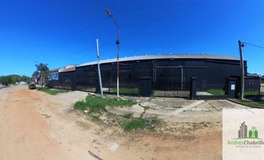 Excelente oportunidad de inversión en Concordia, galpón de 2670m2 cubiertos