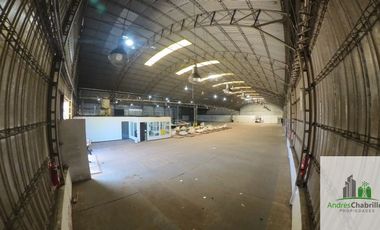 Excelente oportunidad de inversión en Concordia, galpón de 2670m2 cubiertos
