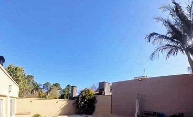 Exclusiva propiedad en Batalla de Cepeda y 6 de Caballería, zona Nebel