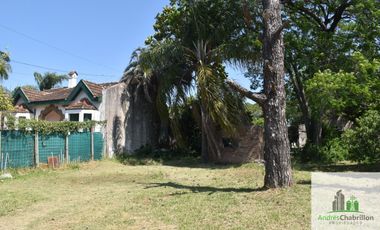 Excelente terreno en venta de 833.73m2 a metros de Av. Eva Perón