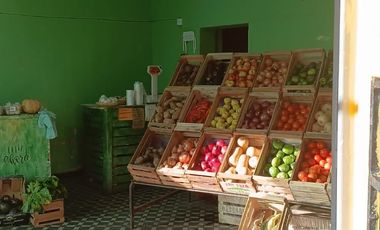 Ideal vivienda y comercio: casa en venta