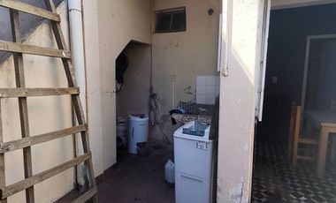 Ideal vivienda y comercio: casa en venta