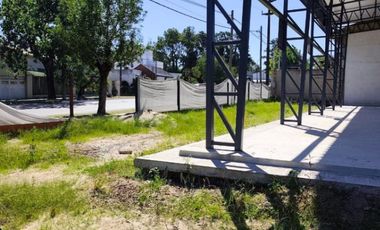 Galpón a estrenar en venta sobre Av. Independencia – Zona de alto tránsito