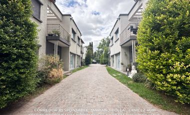 Dúplex 3 ambientes 100 m² en alquiler con cochera en Adrogué