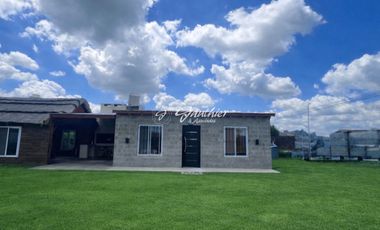 Casa quinta en venta de 300m2 ubicado en Zárate