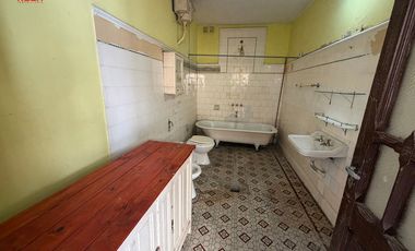 Casa en alquiler c/ cochera en Centro