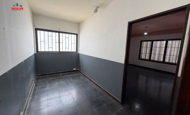 Casa en alquiler c/ cochera en Centro