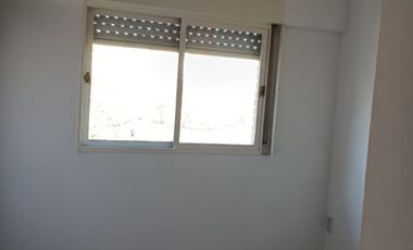 Departamento en alquiler en Ezpeleta Este