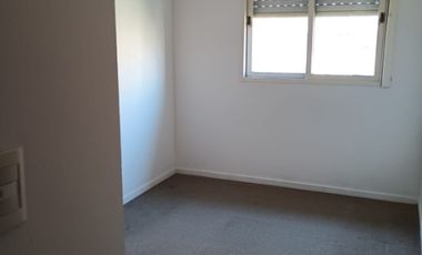 Departamento en alquiler en Ezpeleta Este