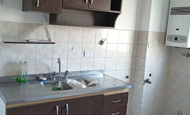 Departamento en alquiler en Ezpeleta Este