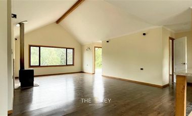 Casa en Arriendo en Camino a villarrica - Pucón km 4,5 El Rehue.