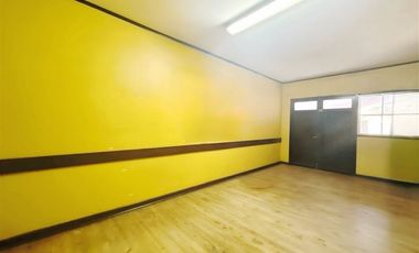 Casa en Arriendo en Casa amplia en Ñuñoa con alto potencial comercial