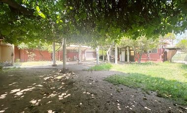 Casa en Arriendo en Casa amplia en Ñuñoa con alto potencial comercial