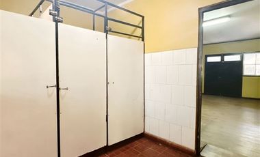 Casa en Arriendo en Casa amplia en Ñuñoa con alto potencial comercial