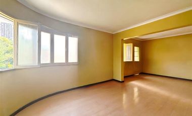 Casa en Arriendo en Casa amplia en Ñuñoa con alto potencial comercial