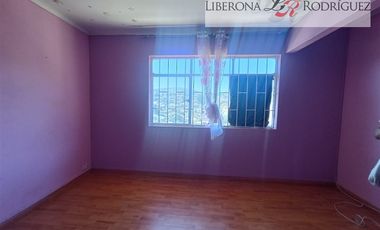 Casa en Venta en Terreno con 3 casas en Cerro Merced, Valparaíso