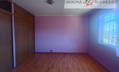 Casa en Venta en Terreno con 3 casas en Cerro Merced, Valparaíso