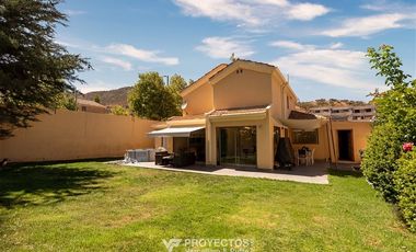 Casa en Arriendo en Pie Andino, Huinganal