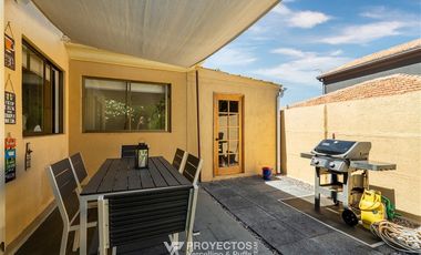 Casa en Arriendo en Pie Andino, Huinganal