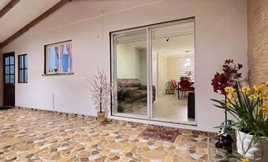 Casa en Arriendo en Parque Nativo