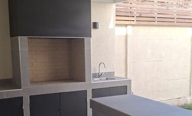 Casa en Venta en Cercano a Colegio Santo Tomás