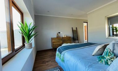 Casa en Venta en Cercano a Colegio Santo Tomás