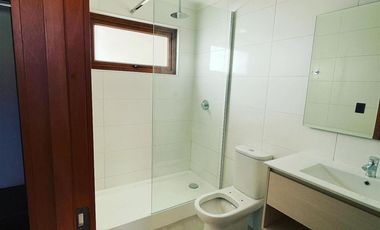 Casa en Venta en Cercano a Colegio Santo Tomás