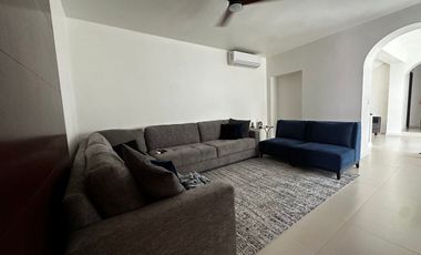 CASA EN VENTA EN COLONIA CENTRO - SAN NICOLÁS DE LOS GARZA