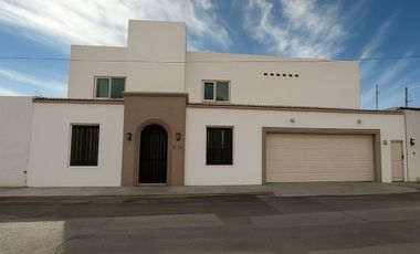 CASA EN VENTA EN COLONIA CENTRO - SAN NICOLÁS DE LOS GARZA