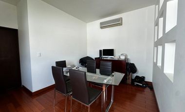 CASA EN VENTA EN COLONIA CENTRO - SAN NICOLÁS DE LOS GARZA