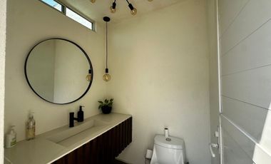 CASA EN VENTA EN COLONIA CENTRO - SAN NICOLÁS DE LOS GARZA