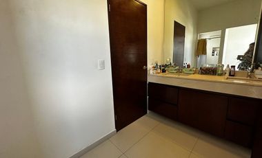 CASA EN VENTA EN COLONIA CENTRO - SAN NICOLÁS DE LOS GARZA