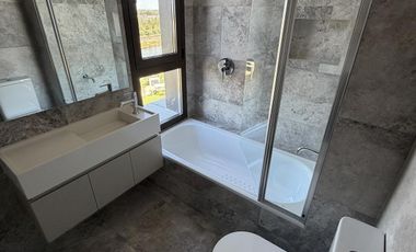 SEMIPISO  DUPLEX ,3 AMBIENTES , ALQUILER NORDELTA , OCEANA , CON PILETA PROPIA Y PARRILLA