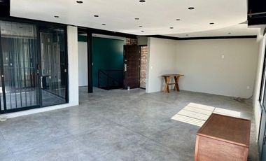 Casa en venta, Vila Deco