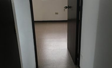 MACUL  ARRIENDO CASA 2 PISOS 3 DORMITORIOS 2 BAÑOS