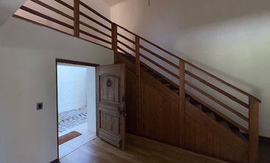 Casa en venta c/ estacionamiento en Nogales