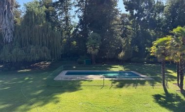 Casa en venta c/ estacionamiento en Nogales