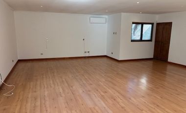 Casa en venta c/ estacionamiento en Nogales