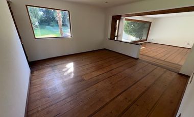 Casa en venta c/ estacionamiento en Nogales