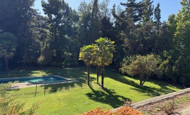 Casa en venta c/ estacionamiento en Nogales